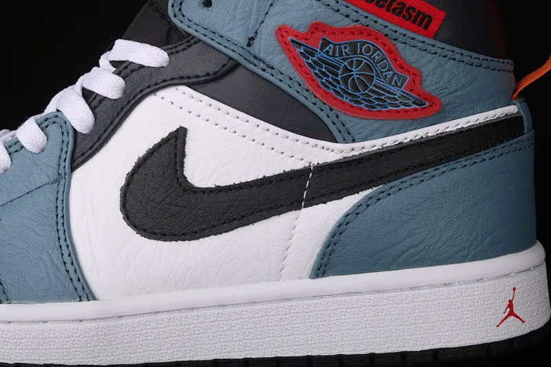 All categories Air Jordan Jordan series basketball shoes Air Jordan 1 Mid FaceTasm x Air Jordan 1 AJ1 Joe 1 cooperation mid-top light luxury gray blue CU2802-100